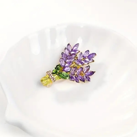 Lavender Bouquet Brooch Pin - Picture 6 of 7